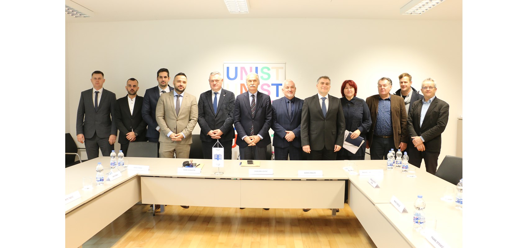 Signed Cooperation Agreement between University of Split and Hercegovina County